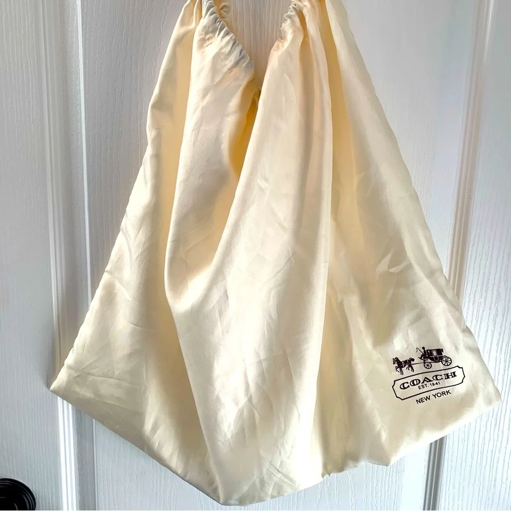 COACH Laura Leather Signature Print Tote Shoulder Bag Metallic Gold - Picture 16 of 16